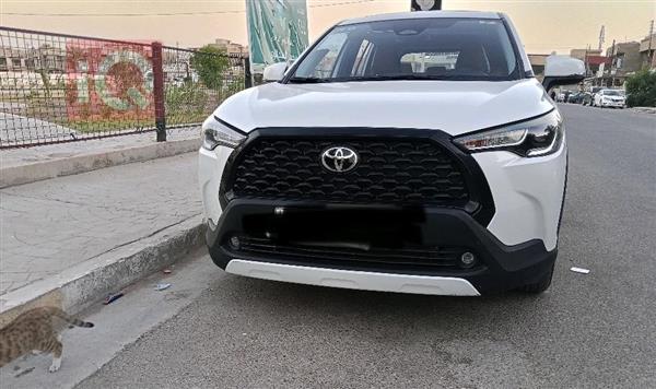 تۆیۆتا کۆرۆلا کرۆس 2024  بۆ فرۆشتن لە عێراق -  بەغداد